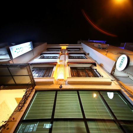 Siesta Apart Otel İzmir Buitenkant foto