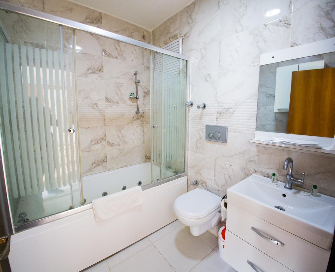 Siesta Apart Otel İzmir Buitenkant foto